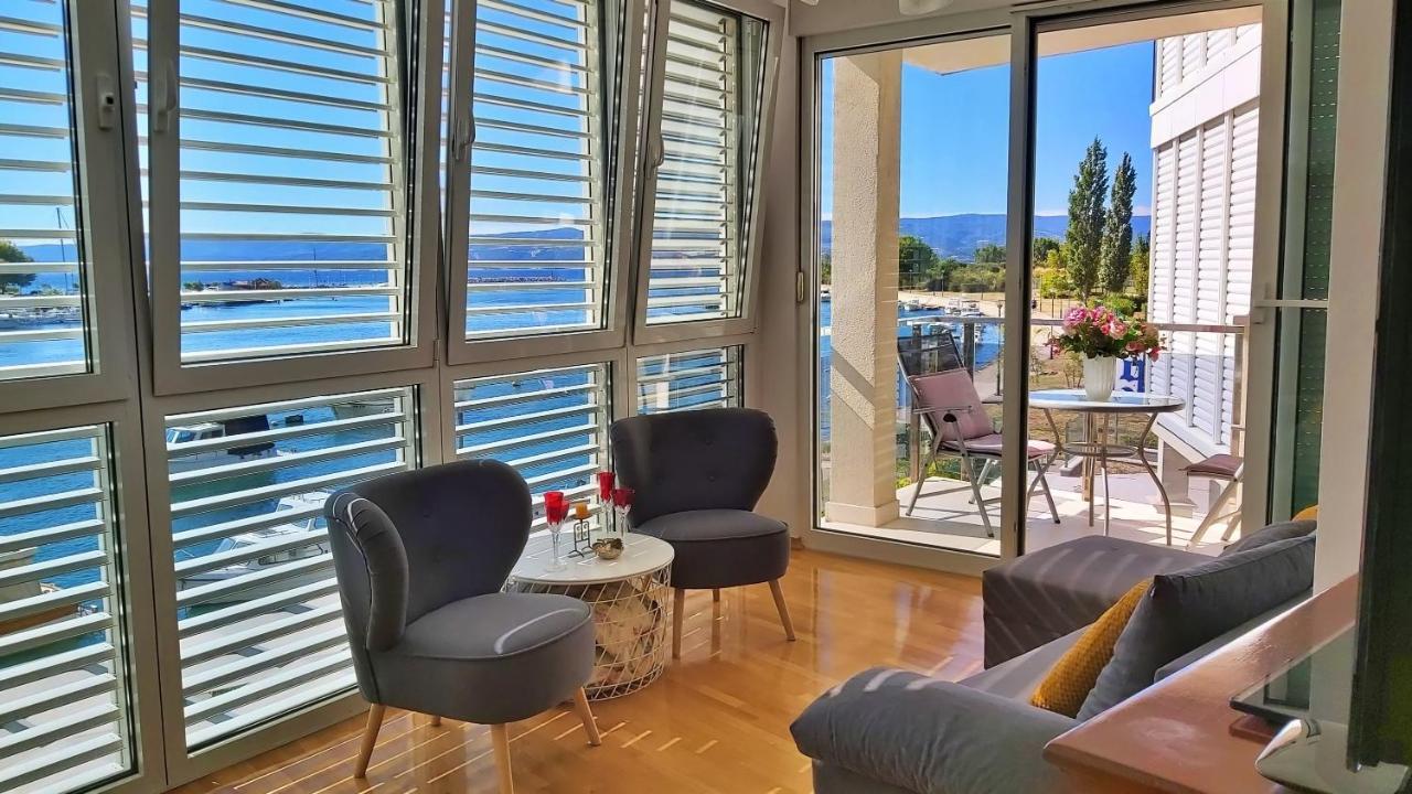 Apartment Lora Omiš Buitenkant foto