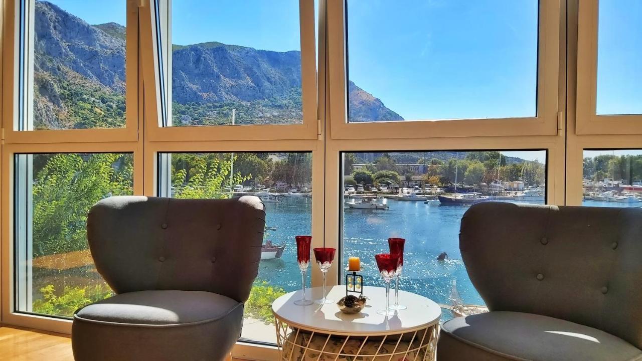 Apartment Lora Omiš Buitenkant foto