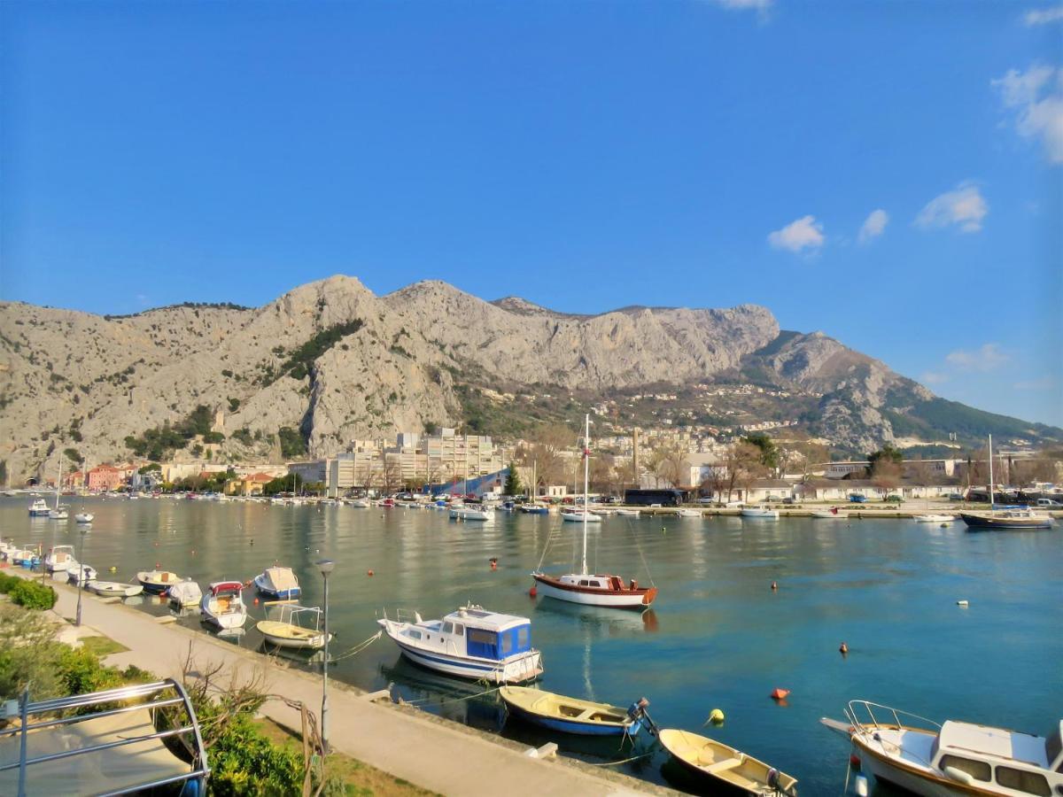Apartment Lora Omiš Buitenkant foto
